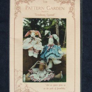 Pattern Garden Somebunny Special Vintage Stuffed Rabbit Pattern NWOT UNCUT (576)